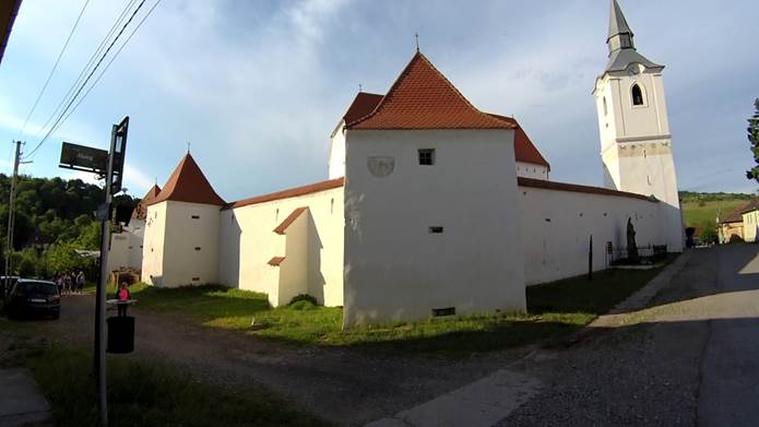 A k�pen k�lt�ri, �p�let, �g, fa l�that�

Automatikusan gener�lt le�r�s